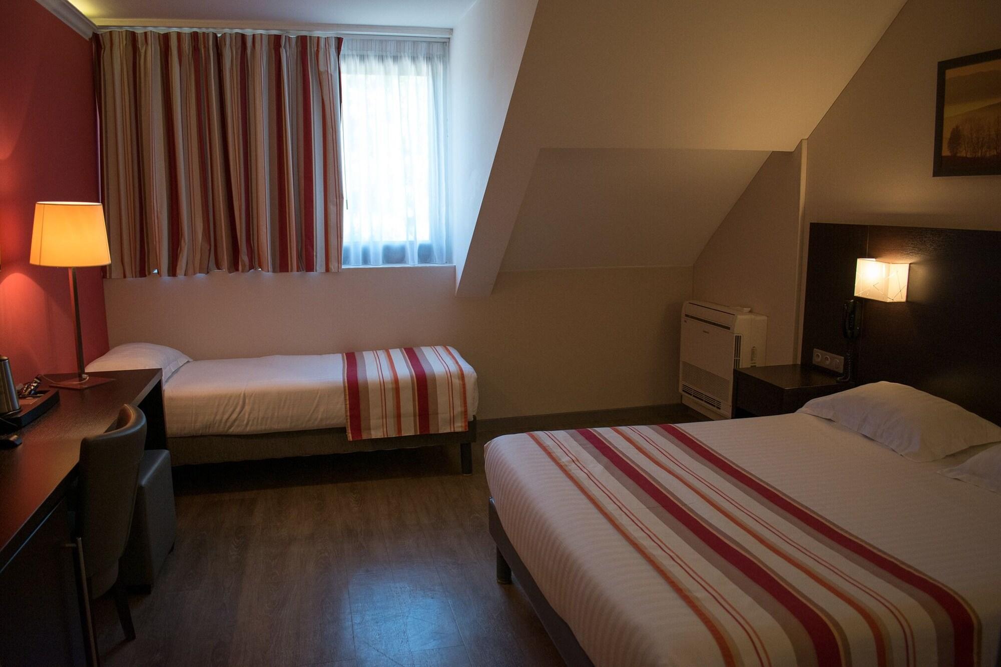 Contact Hotel Be Guest Limoges Sud Kültér fotó